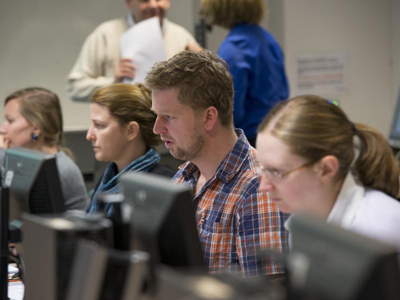 We offer a range of short courses for professional development